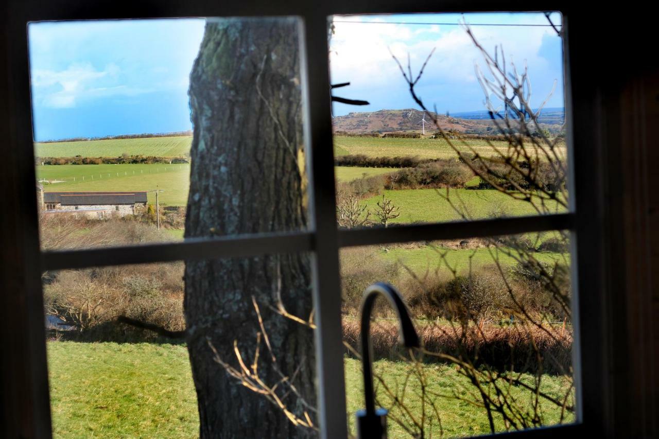 Scandi Cabin On A Hill, With Stunning Panoramic Views Ludgvan Esterno foto