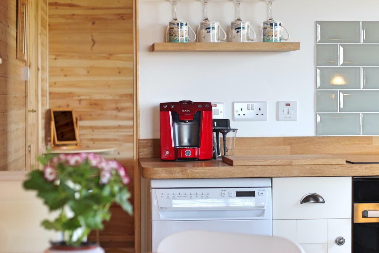 Scandi Cabin On A Hill, With Stunning Panoramic Views Ludgvan Esterno foto